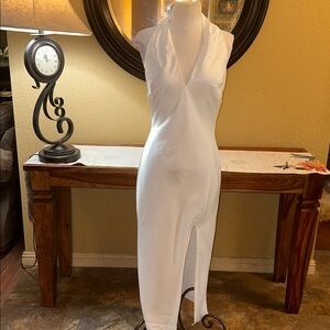 Lulu's Chic White Halter NWT
